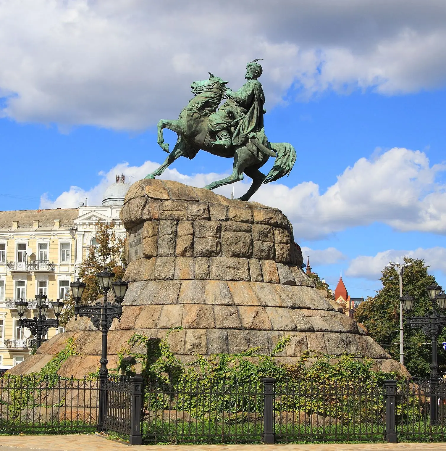 Monument to Bogdan Khmelnytsky in Kiev on horseback in a heroic pose, bright lively modern photo taken on a sunny day.